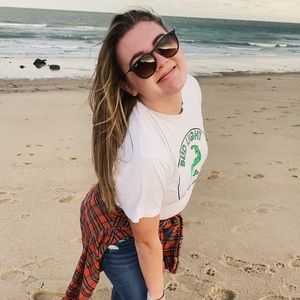 Meet your Posher, Caroline